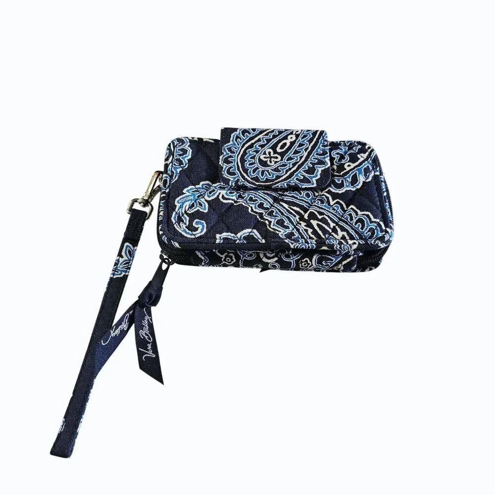 Vera Bradley All Around Zip Wristlet Wallet Blue Bandana Pattern EUC - Picture 2 of 9